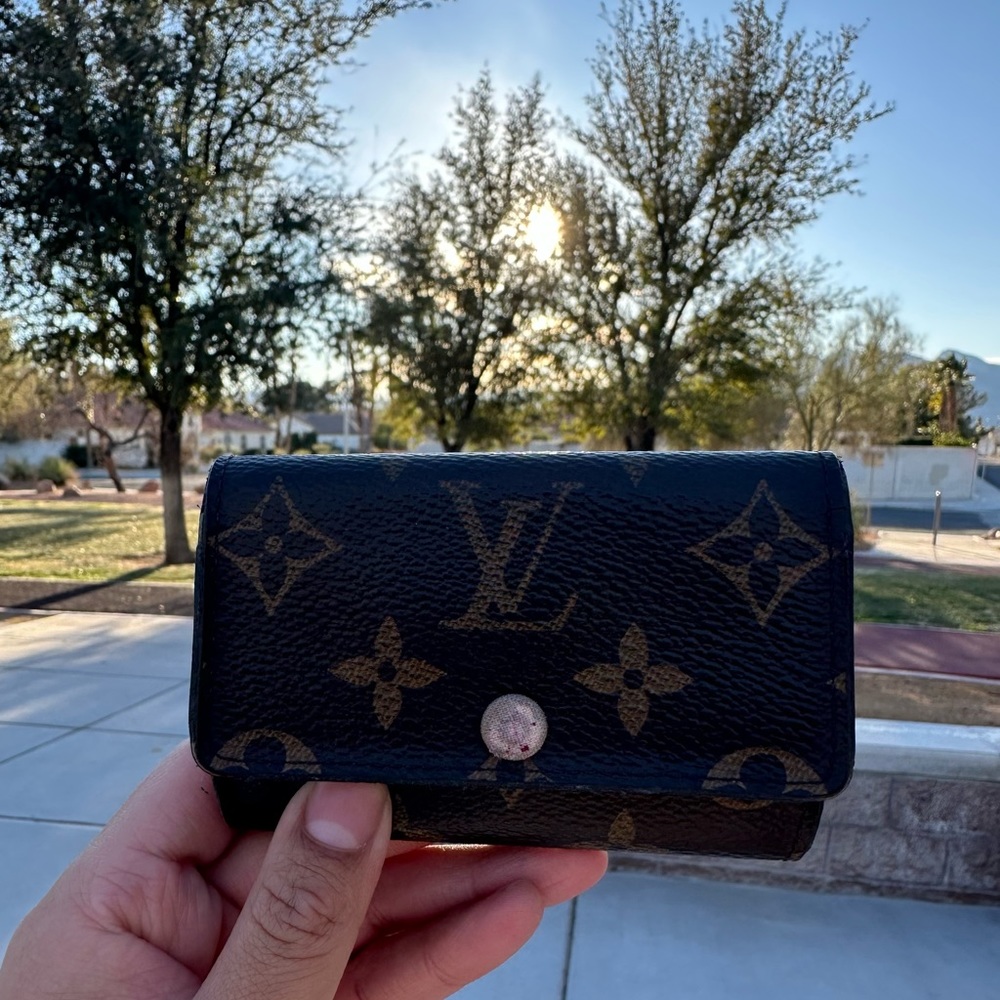 Louis Vuitton Black and Brown Monogram Key Card Holder
